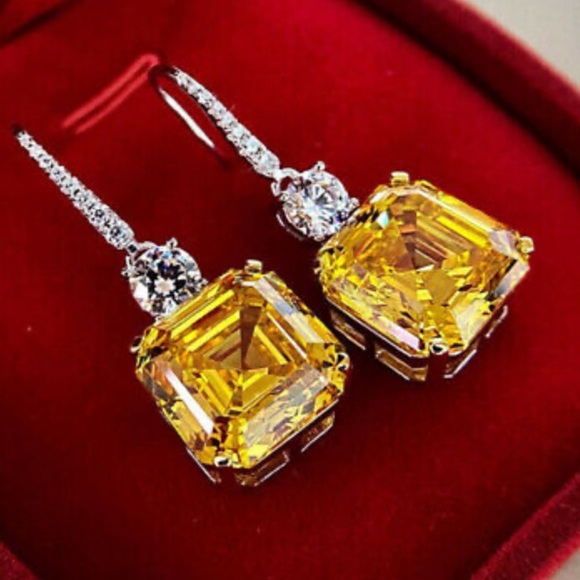 New Sterling silver Yellow Diamond Stone Earrings - Picture 7 of 8